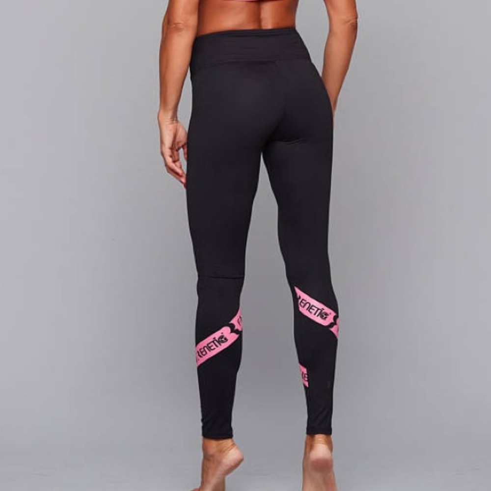 Closet Clear Out Mega Sale 💲⬇️ black leggings